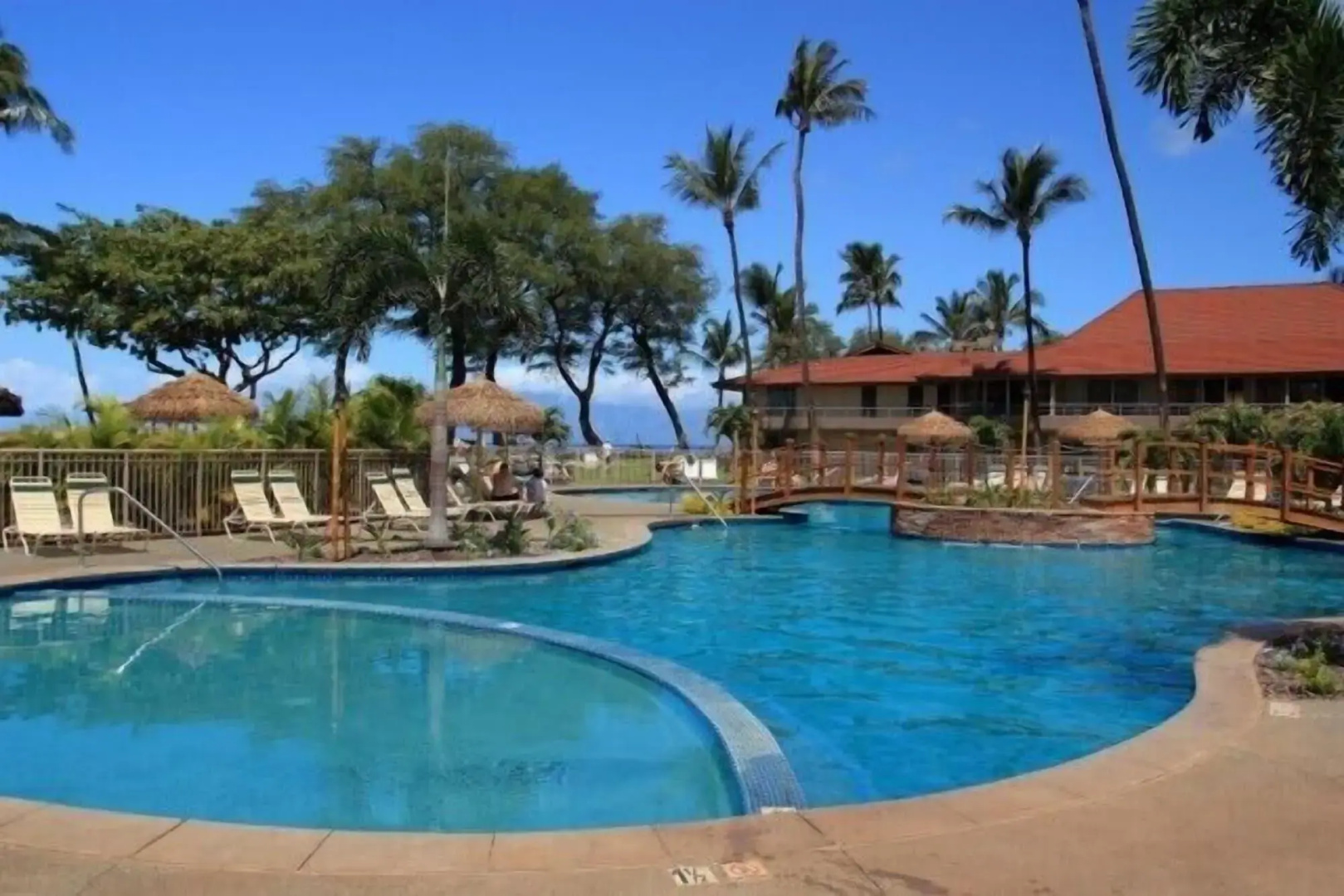 Maui Kaanapali S #b133 Studio Bedroom Condo by RedAwning