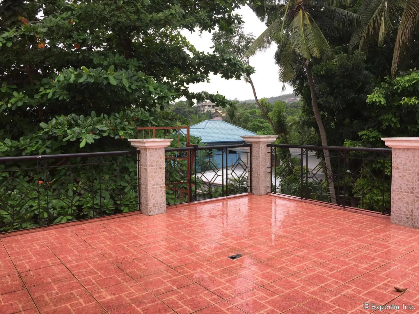 OYO 426 Coco Grove Tourist Inn