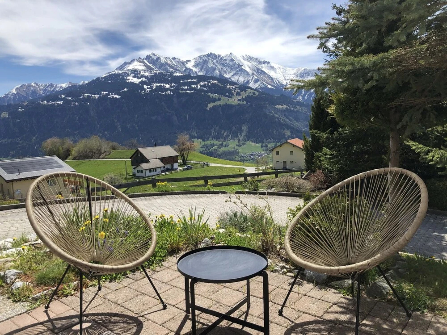 Renovated 3 Rooms Apartment in Ruschein Near Laax