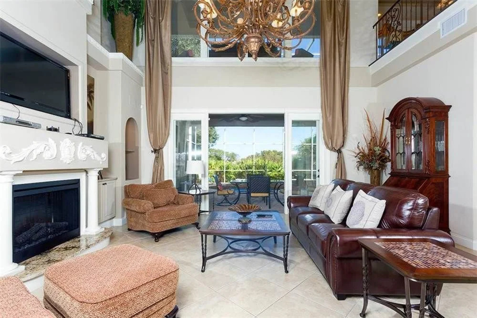 Blue Heron 4 Br home by RedAwning