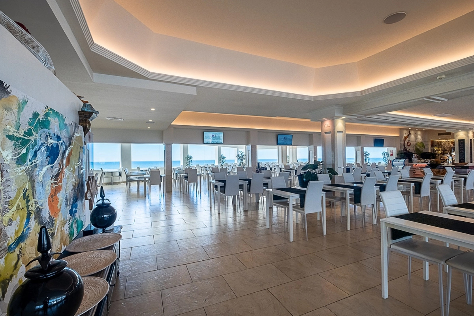 On Hotels Oceanfront - Adults Only