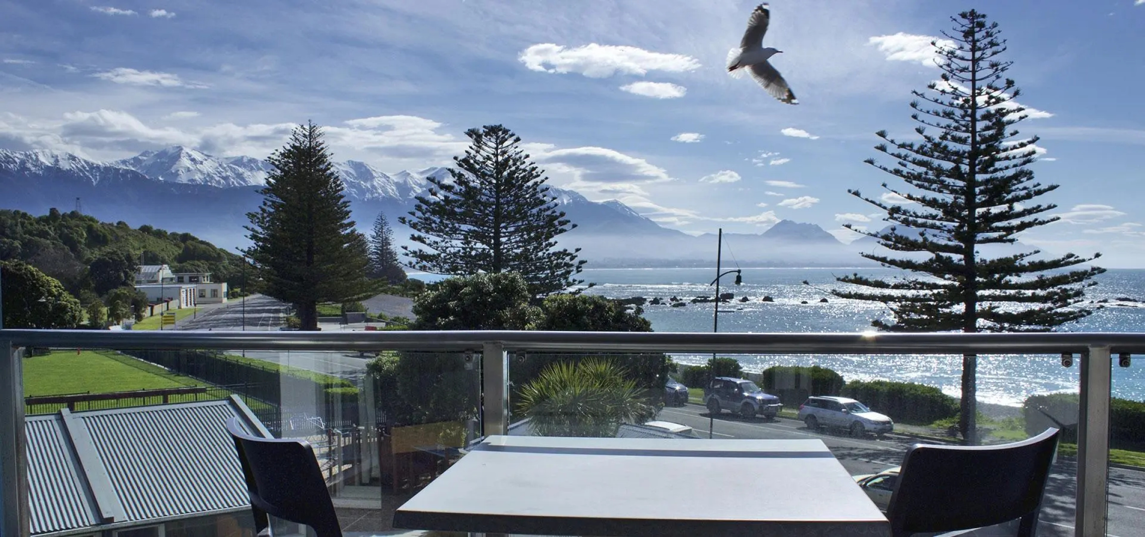 Waves by Kaikoura Holiday Home