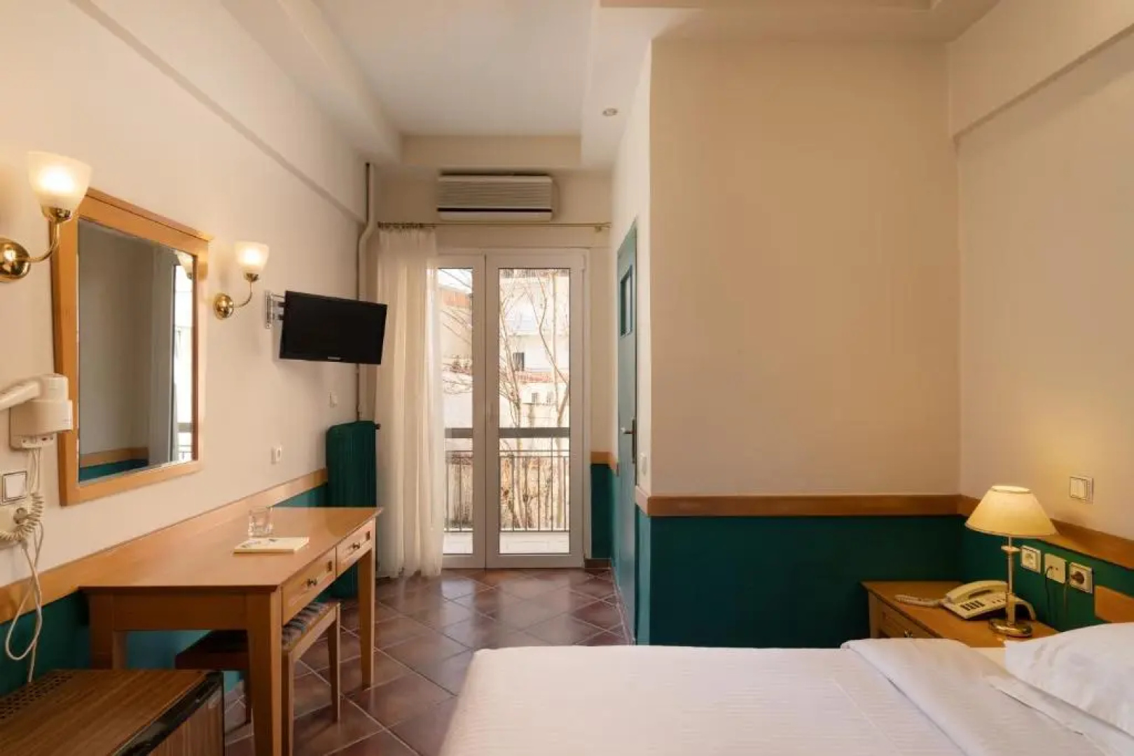 Hotel Ntinas