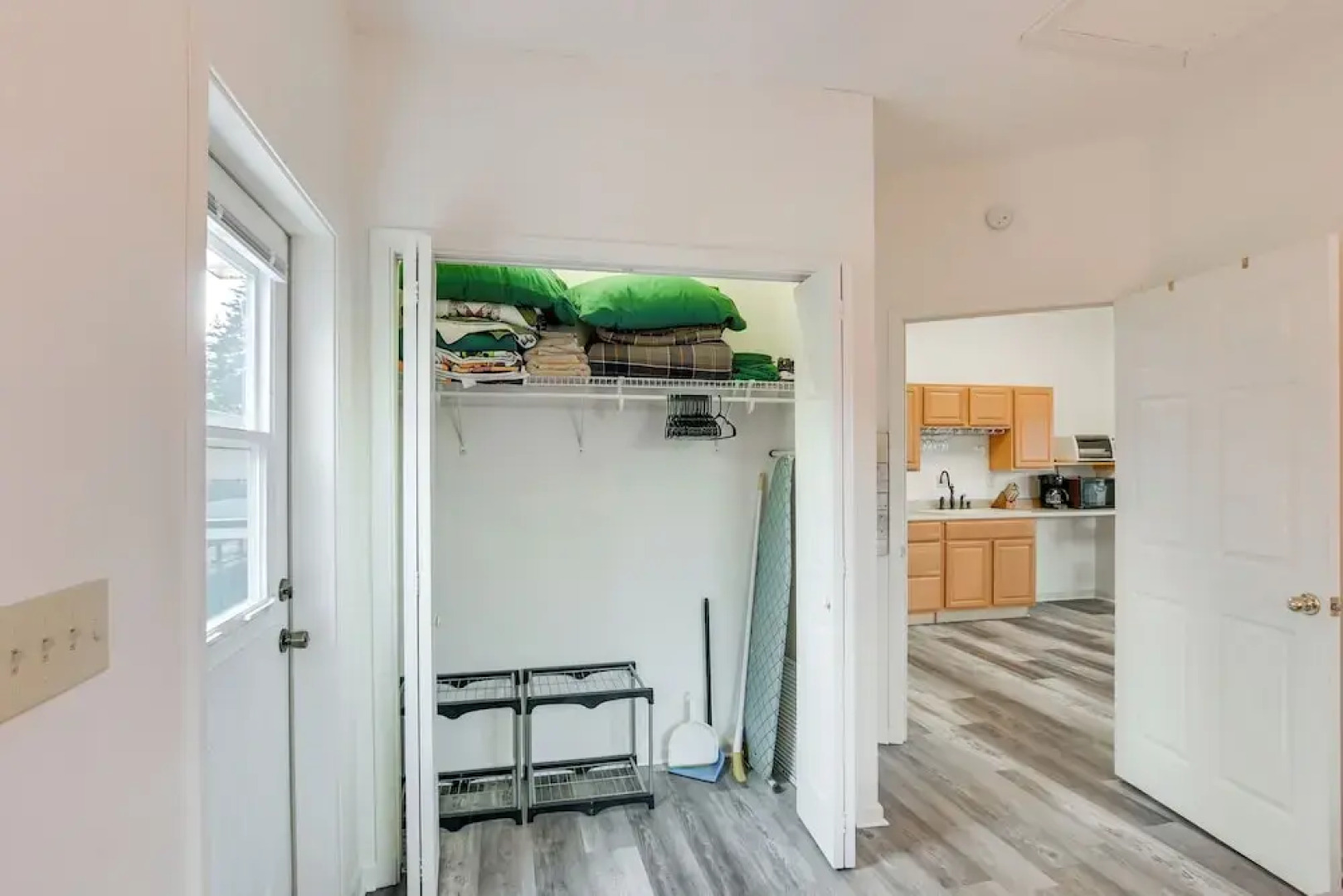 Apt w/ Lake Views - Day Trip to Virginia Tech!