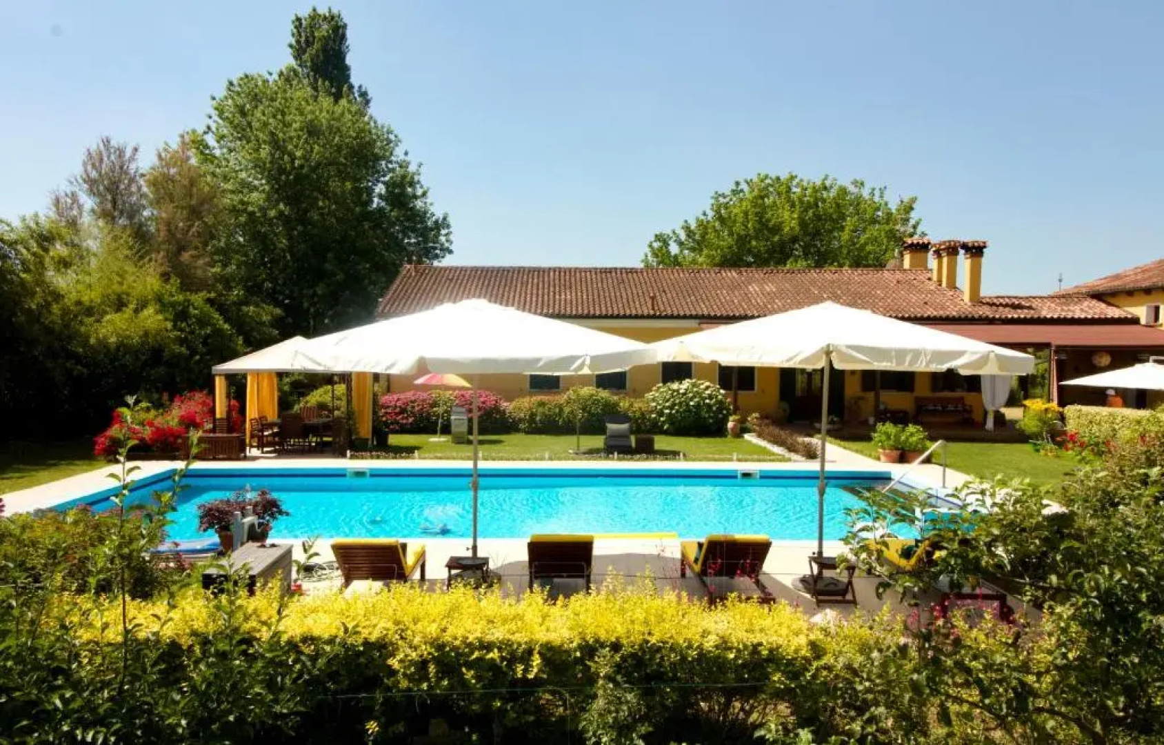 CA' LEONE - Sans Souci - Apartment in Villa with Pool