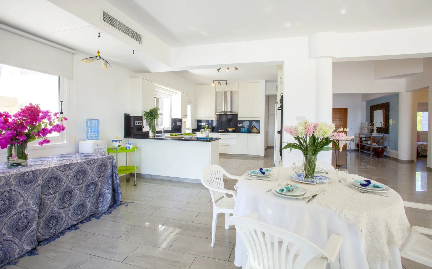 Sunset Beachfront Villa Meneou