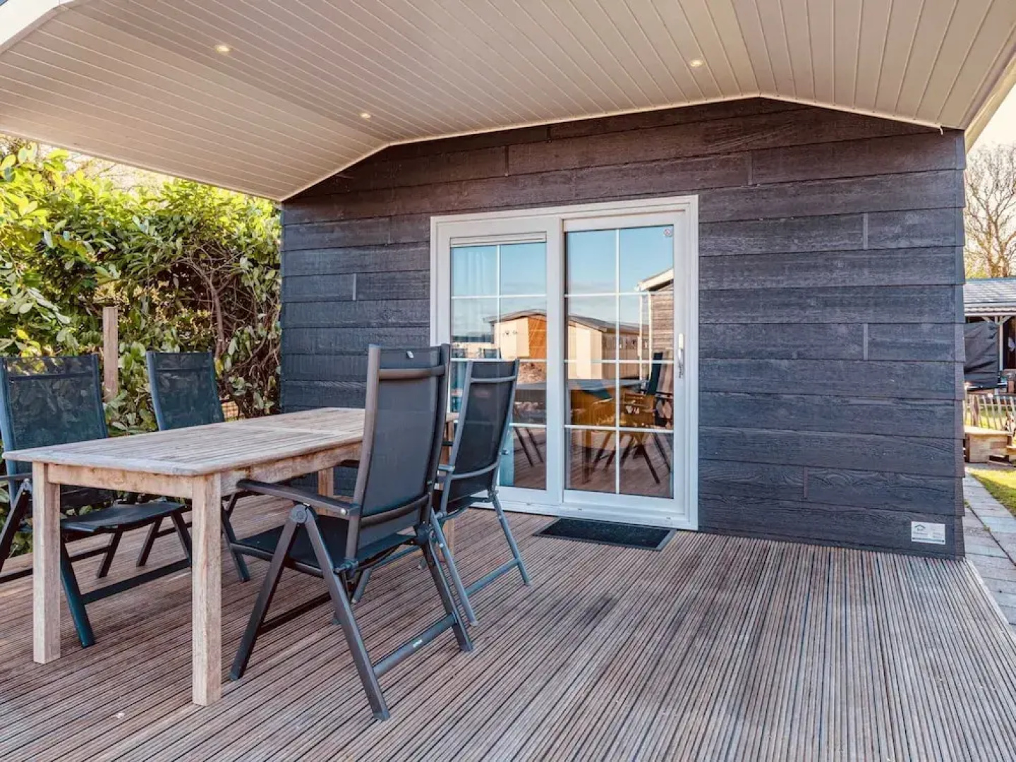 Holiday Home With Terrace in Giethoorn