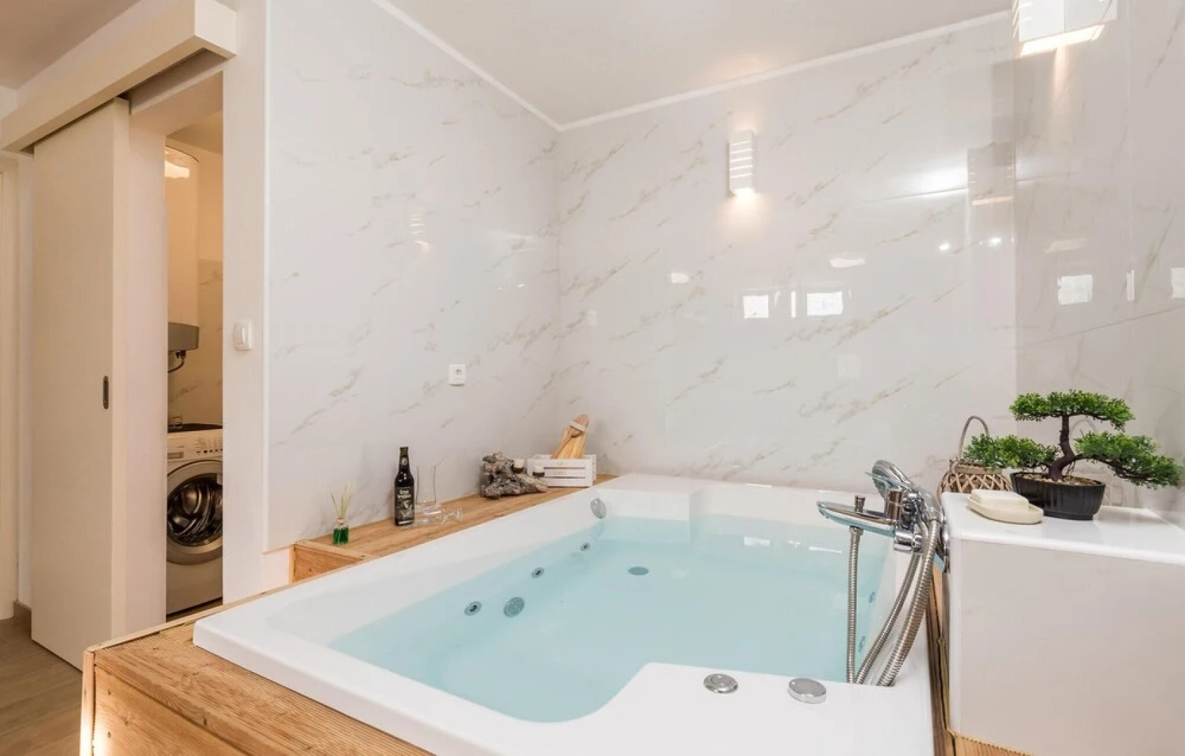 Amazing Home in Pinezici With Wifi and 4 Bedrooms