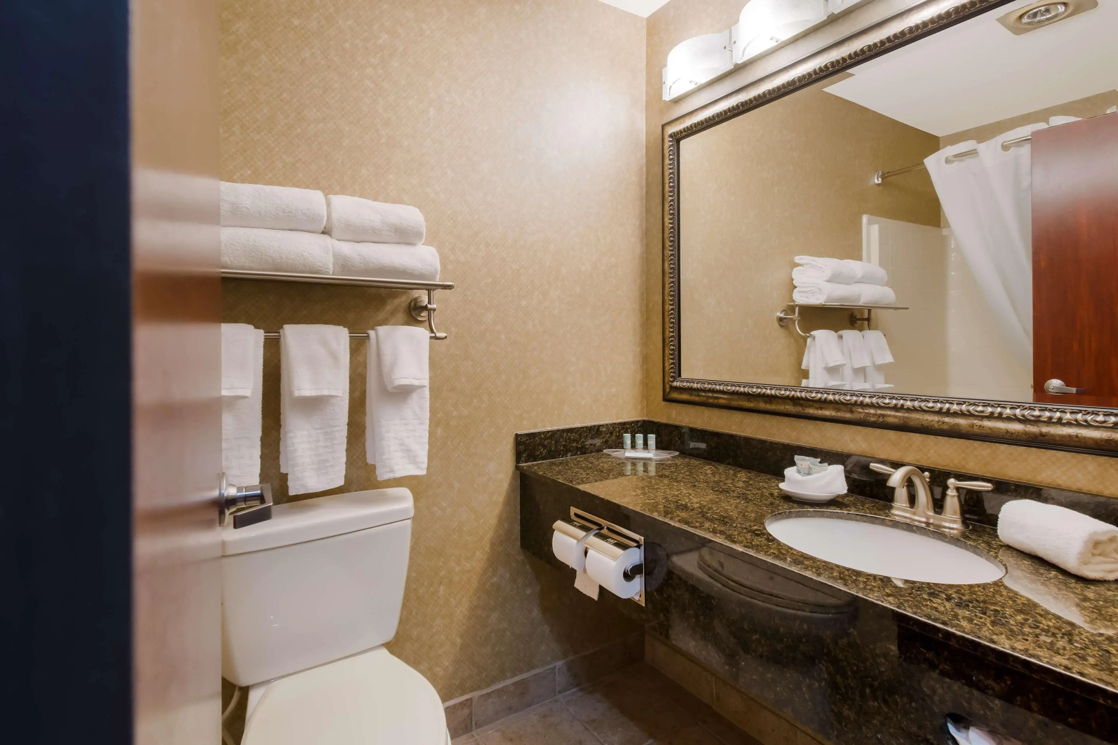 Best Western University Inn & Suites