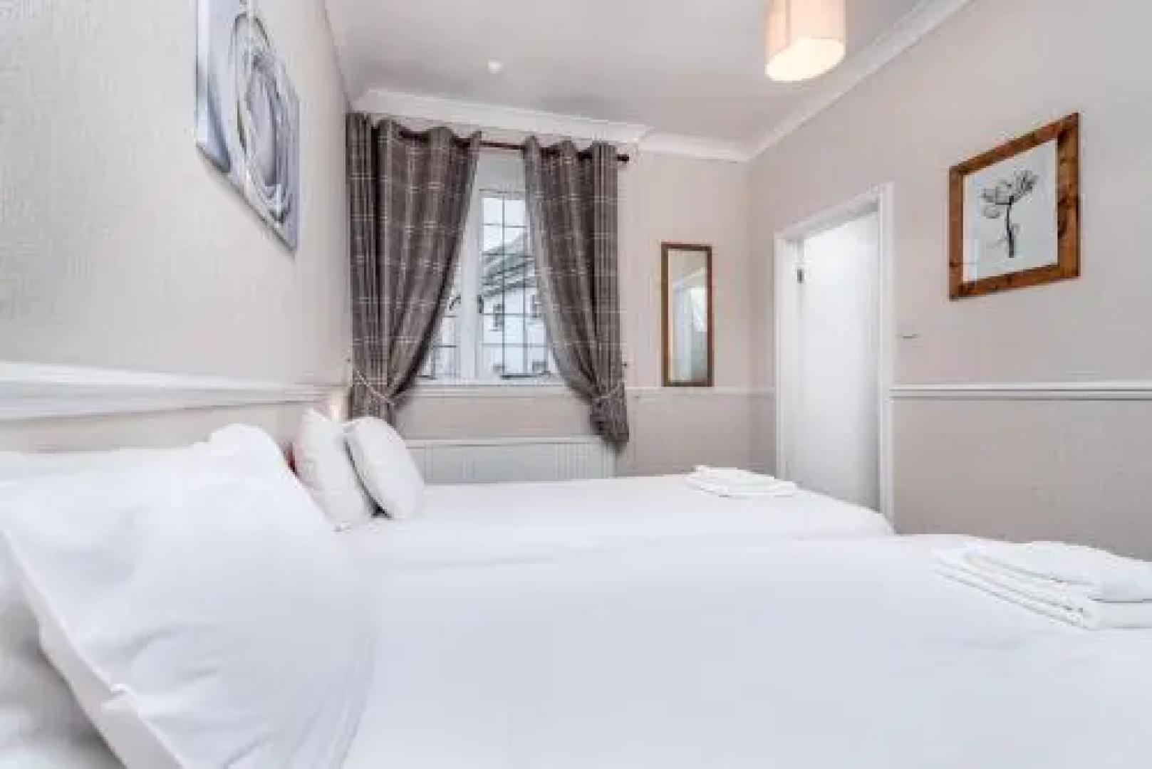 The Roman Bath Public House