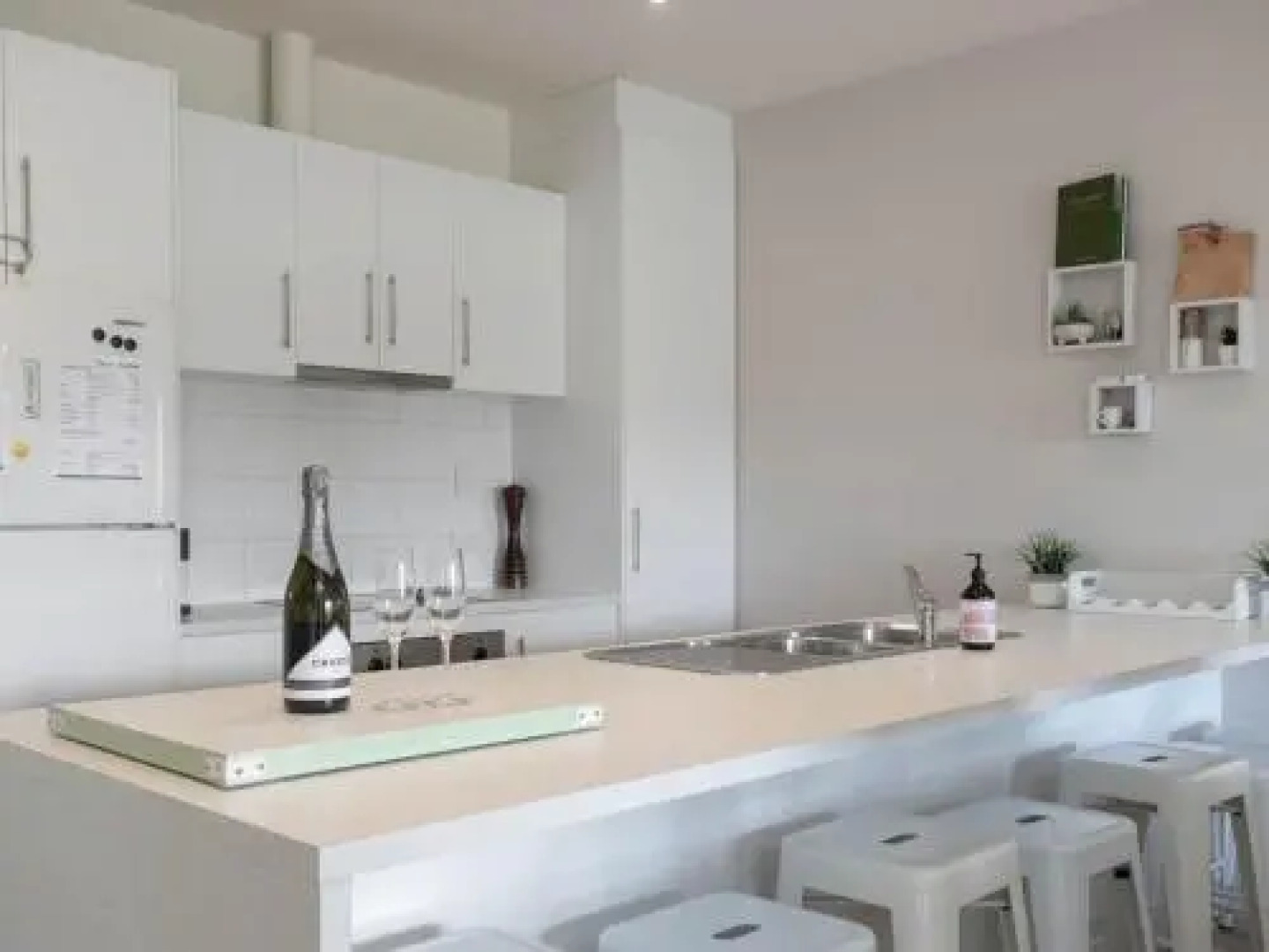 Front 9 then Dine - 3/61 St Andrews Boulevard