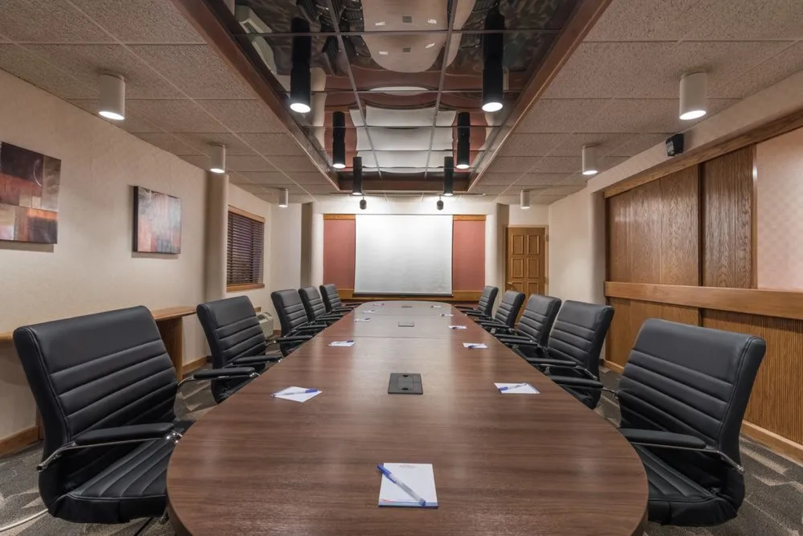 Baymont Inn & Suites Fargo