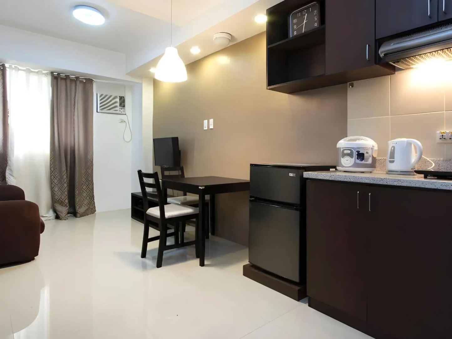 Euan's Place at Escalades