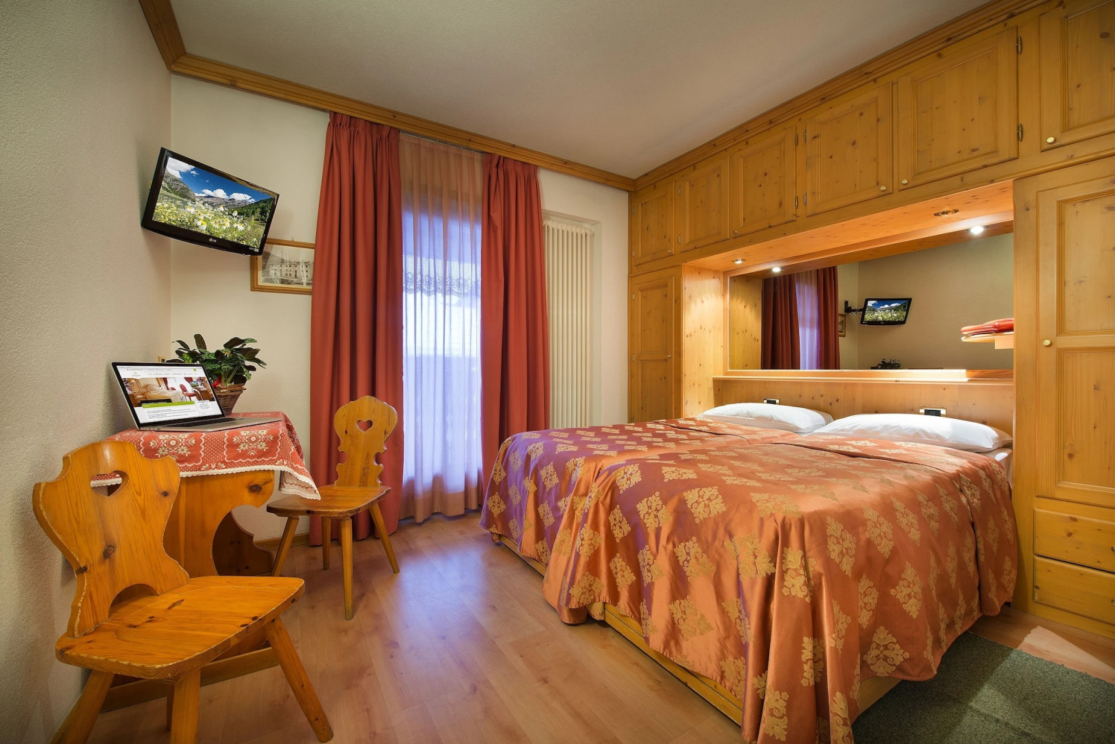 Hotel Valtellina