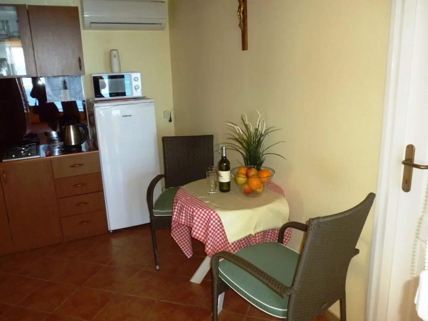 Apartments Niko-by the Beach