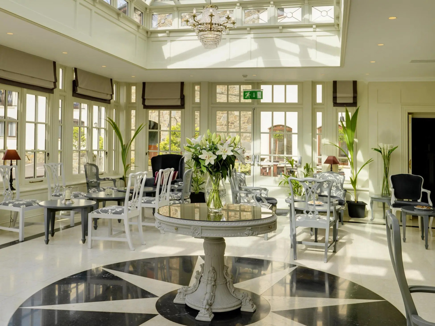 Killarney Heights Hotel