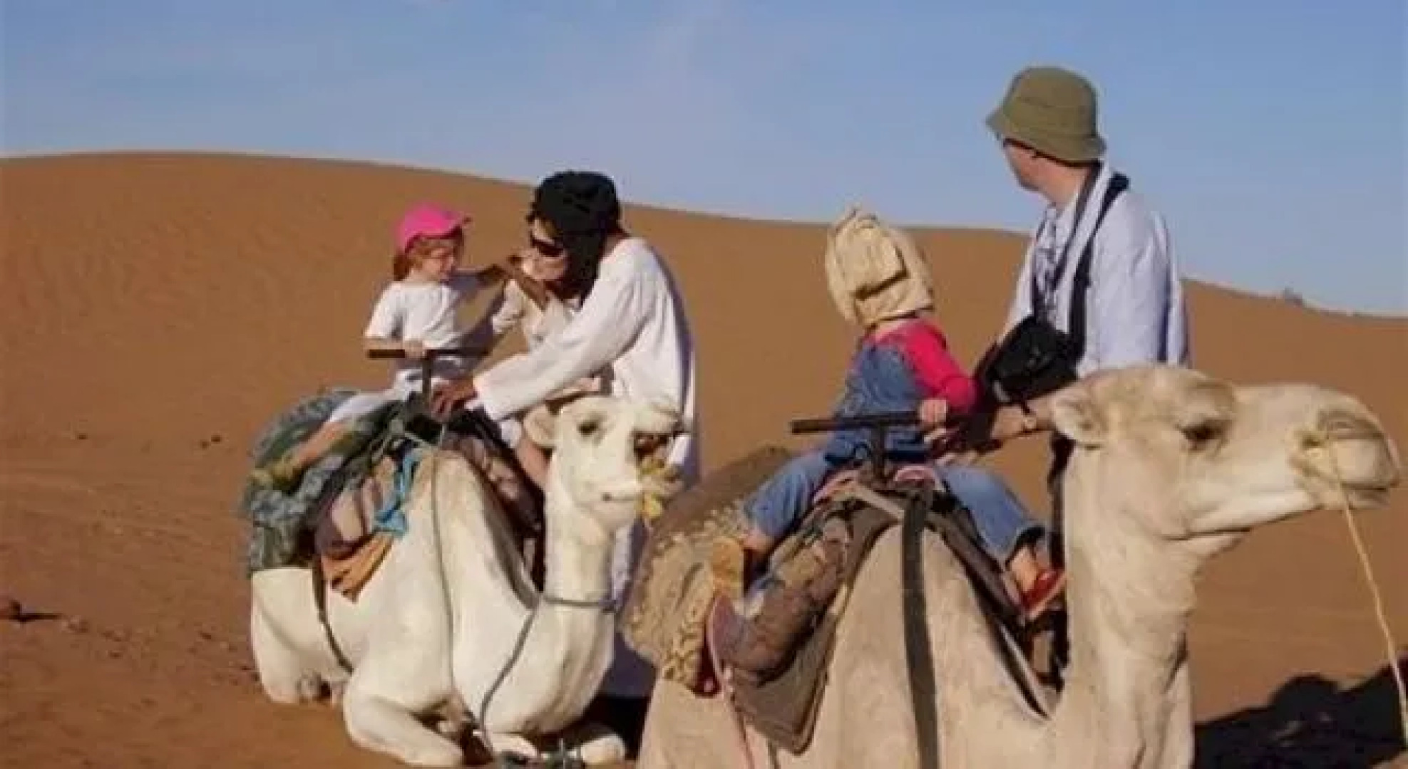 Auberge Kasbah Dar Sahara Tours - Hostel