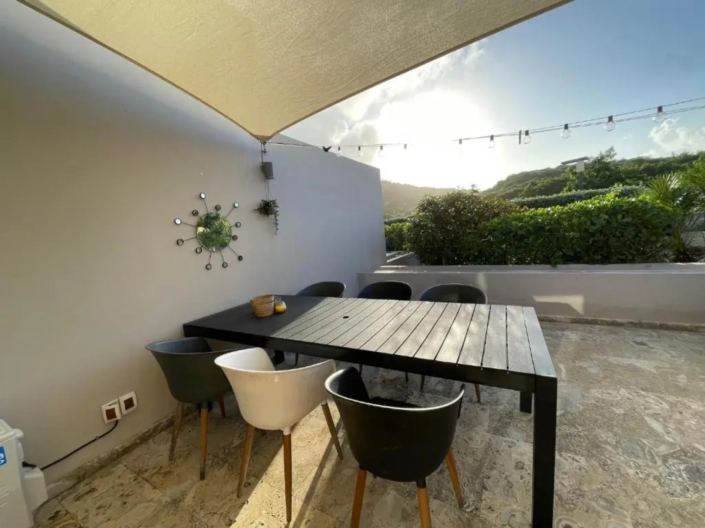 NEWLY STYLED Beach house 'White Sands' GreenView BlueBay Golf & Beach Resort Curaçao 2 bedrooms 2 bathrooms Gated Community Ground Floor Terrace Including Pool & Beach Access Fully Airconditioned Family Friendly