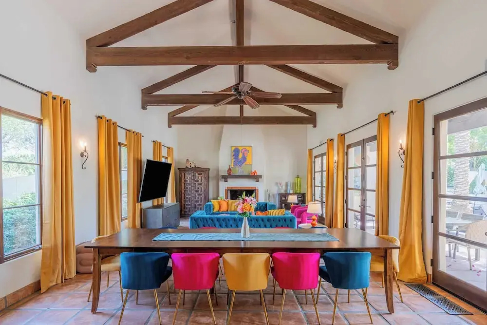 Luxe 7bdr Oasis w/ Pool, Putting Green, Game Room Villa Del Gallo by Avantstay