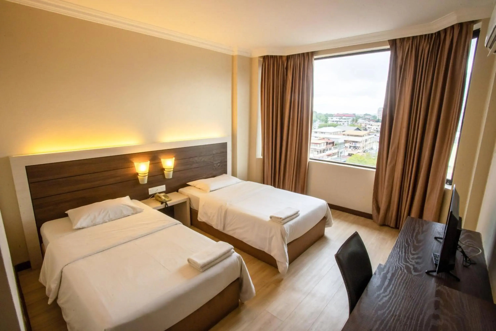 Somerset Hotel