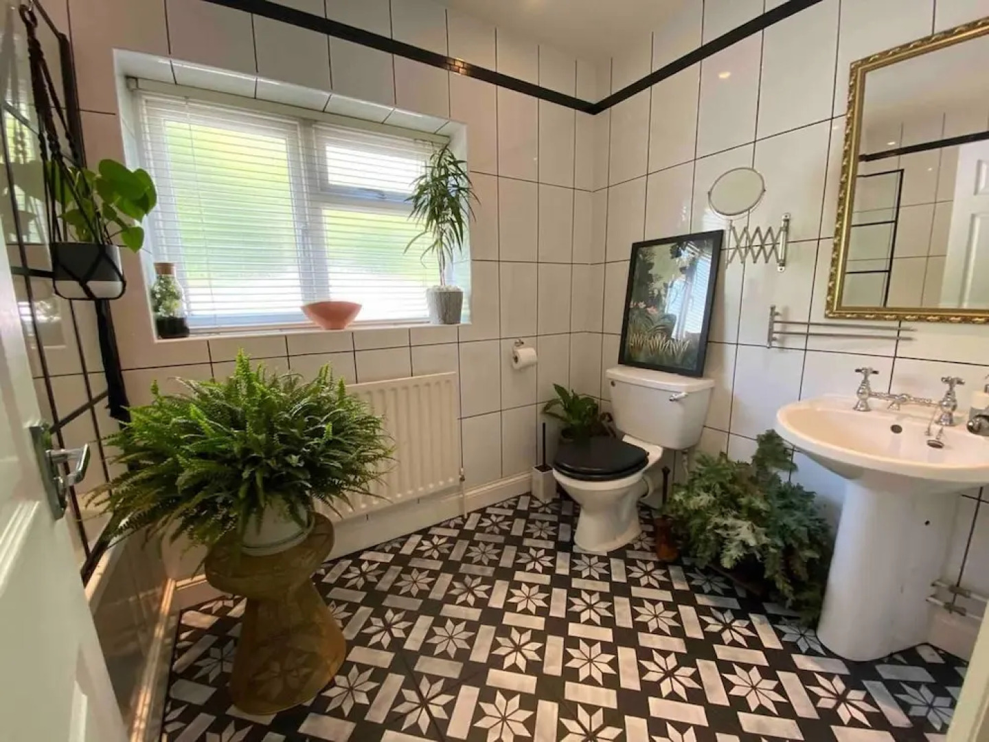 4 Bedroom Victorian Townhouse With Sea Views