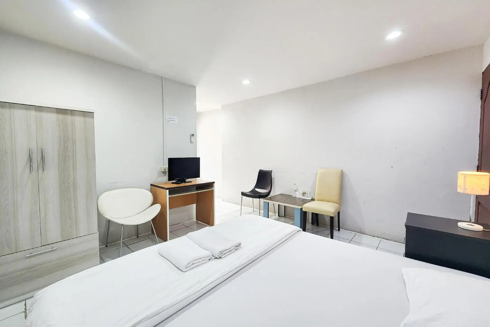 Freesia Guesthouse Suvarnabhumi