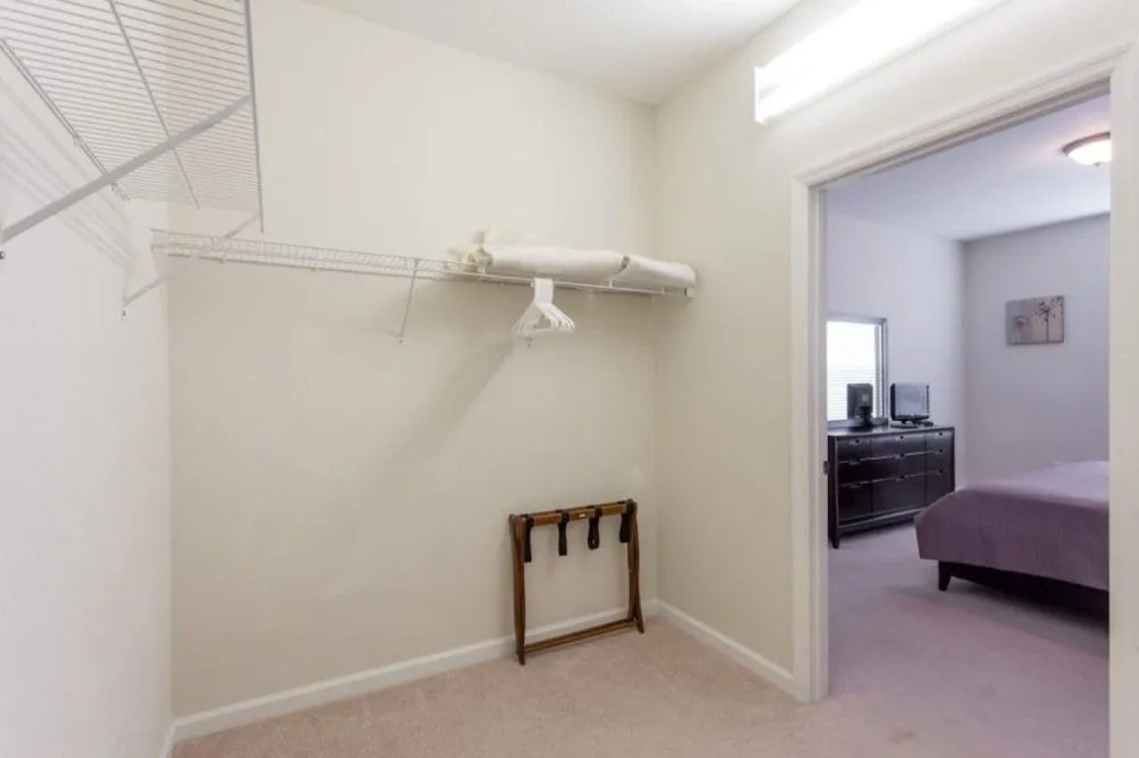 4102 Breakview Dr 309 3 Br condo by RedAwning