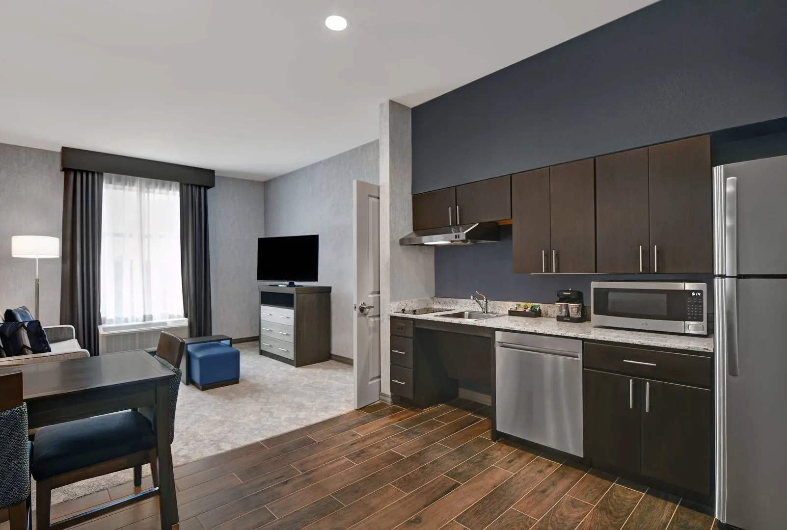 Homewood Suites by Hilton Edison Woodbridge