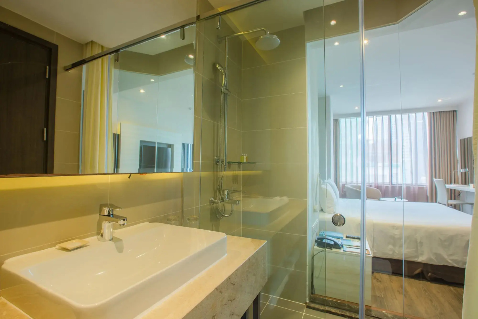 Alana Nha Trang Beach Hotel