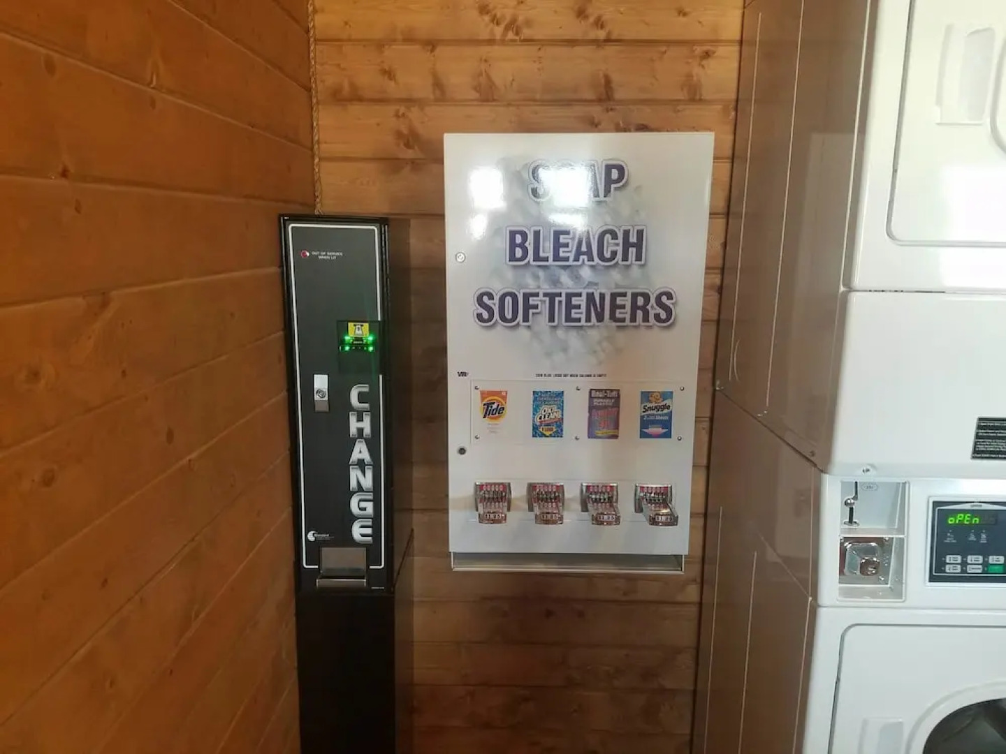 Stateline Cabins & RV