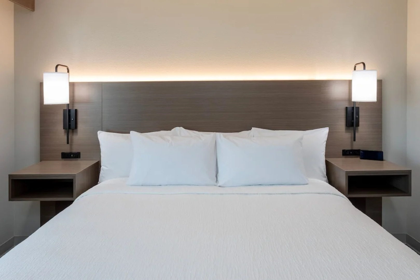 GrandStay Hotel & Suites Algona IA