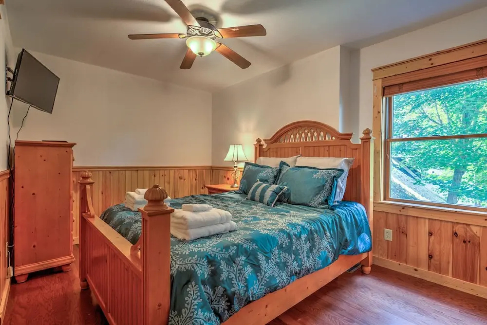 Valley View Cabin - 4 Br Cabin