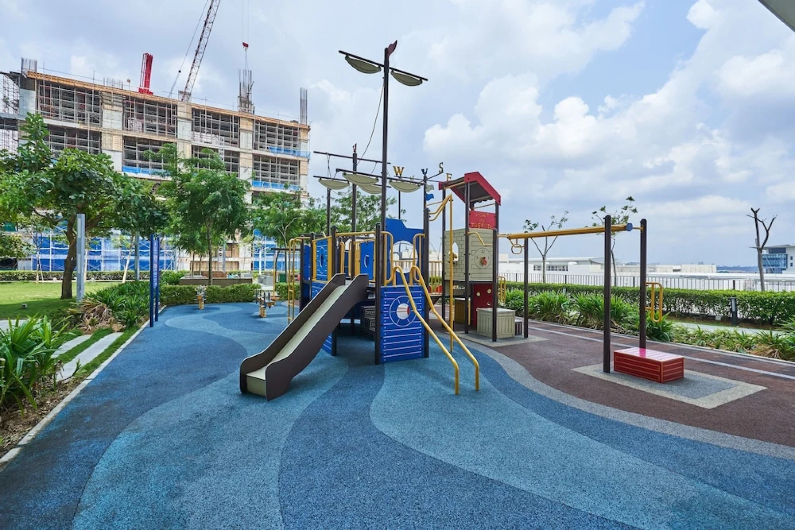 OYO Home 44001 Elegant Studio Setia Alam Trefoil