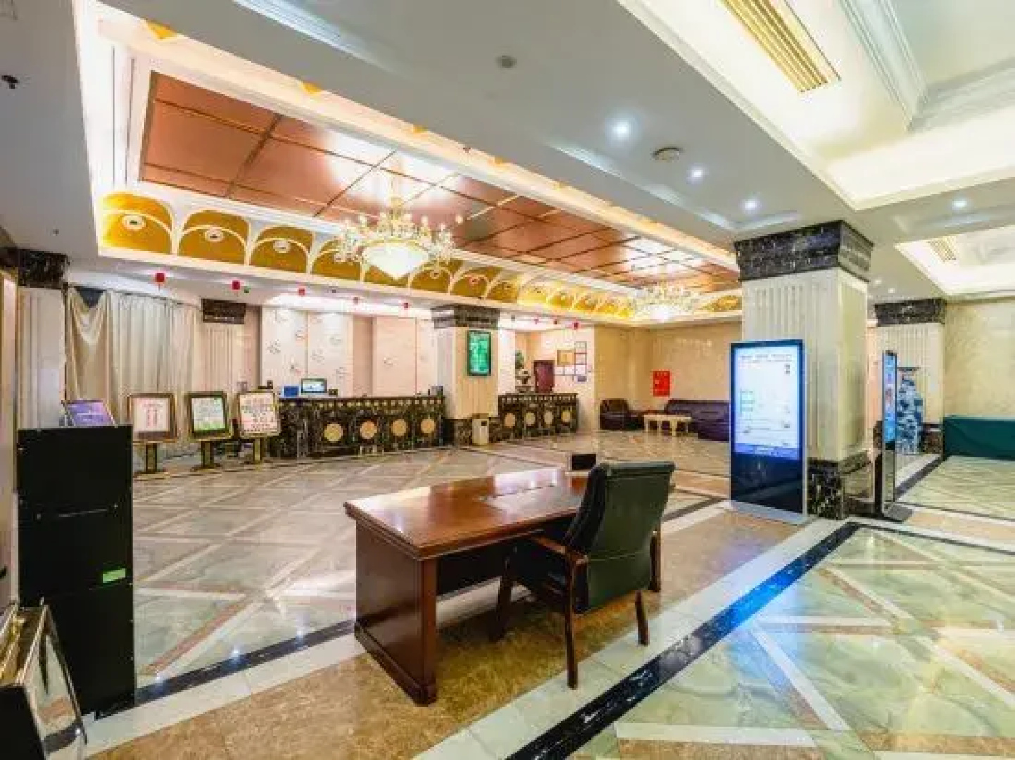 Jun Lai Hotel