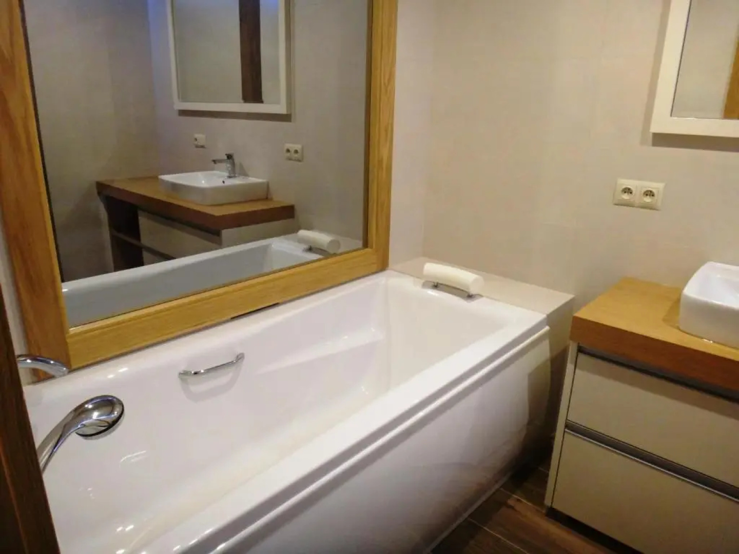 Apartments LuxView II