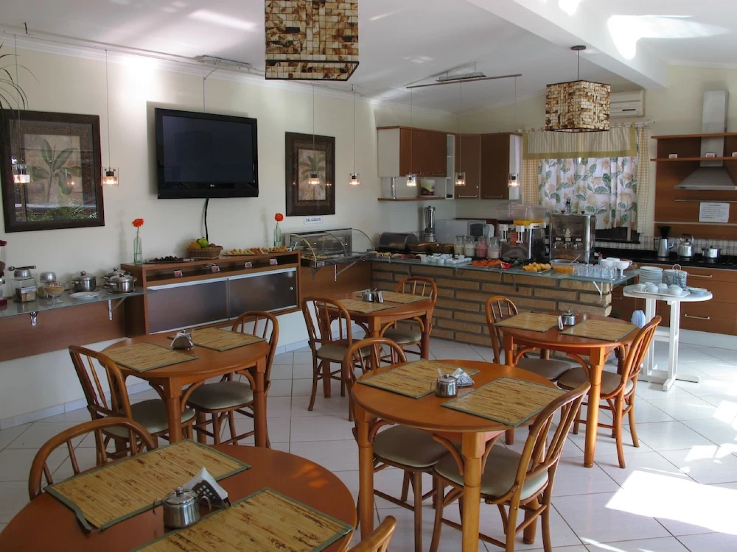 Rede Bonnel Tropical e Hoteis