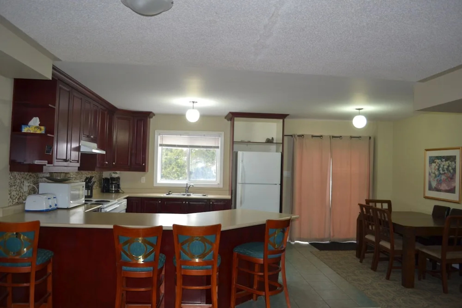 Downtown Whitby Furnished Homes