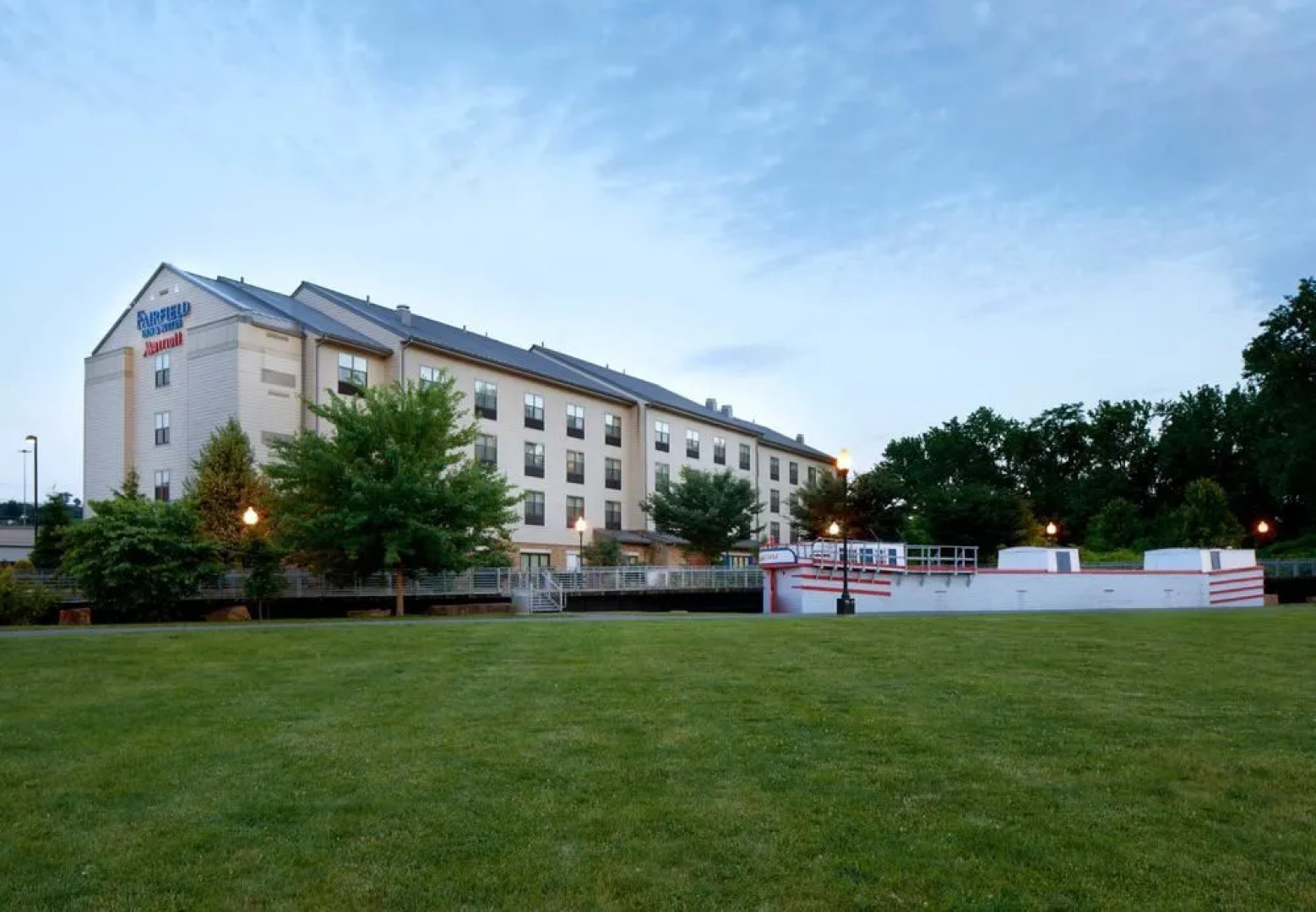 Fairfield Inn & Suites Cumberland