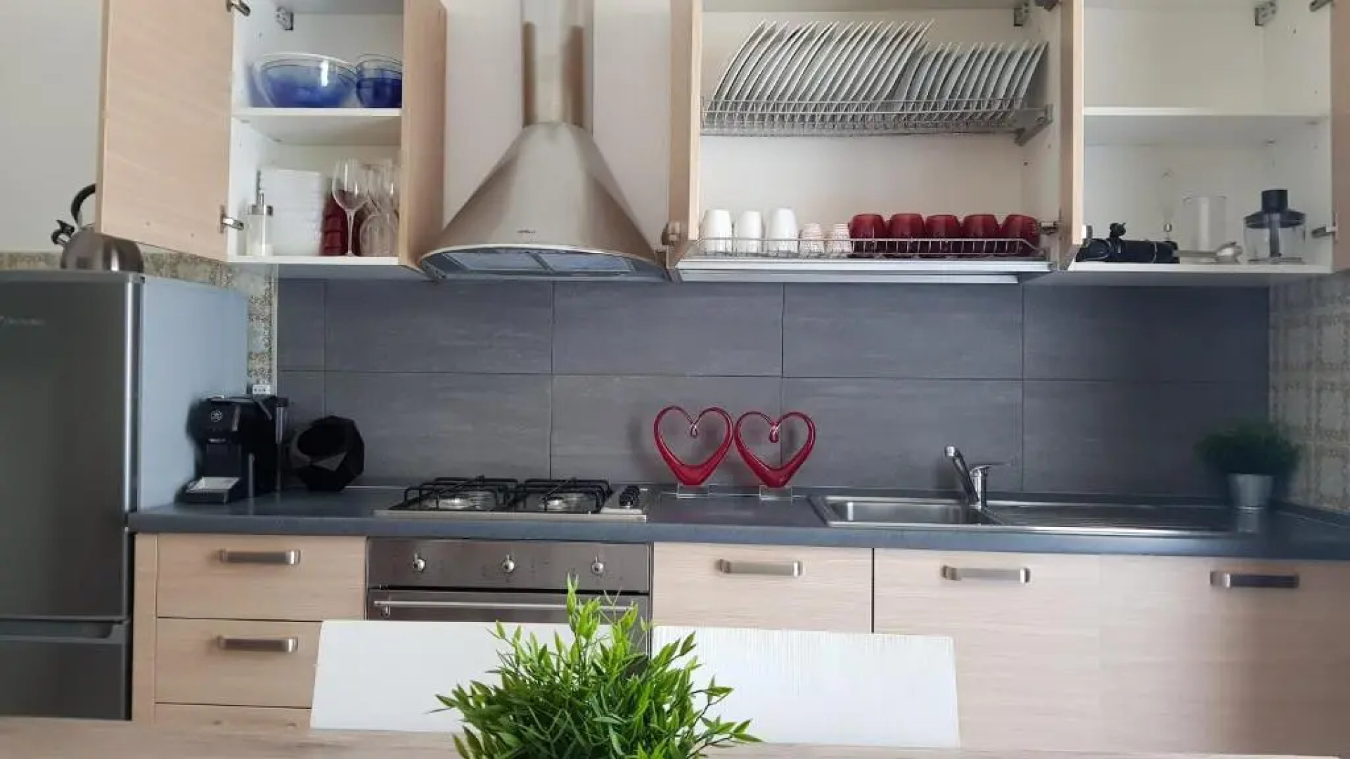 Raffinata casa con wifi e giardino immersa nel verde "VAL D'ORCIA DELUXE"