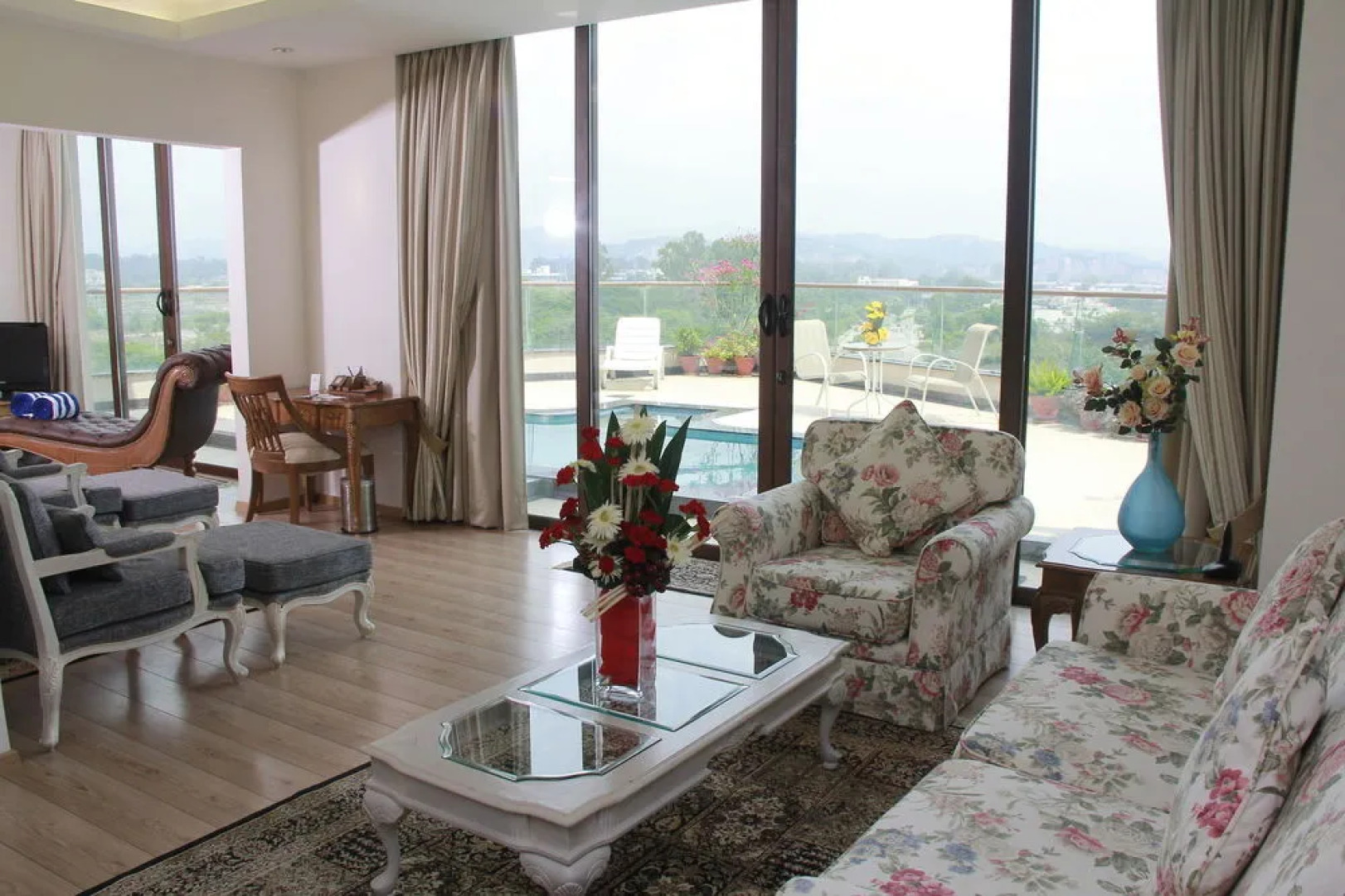 WelcomHotel Bella Vista - 5 Star Luxury Hotels in Chandigarh