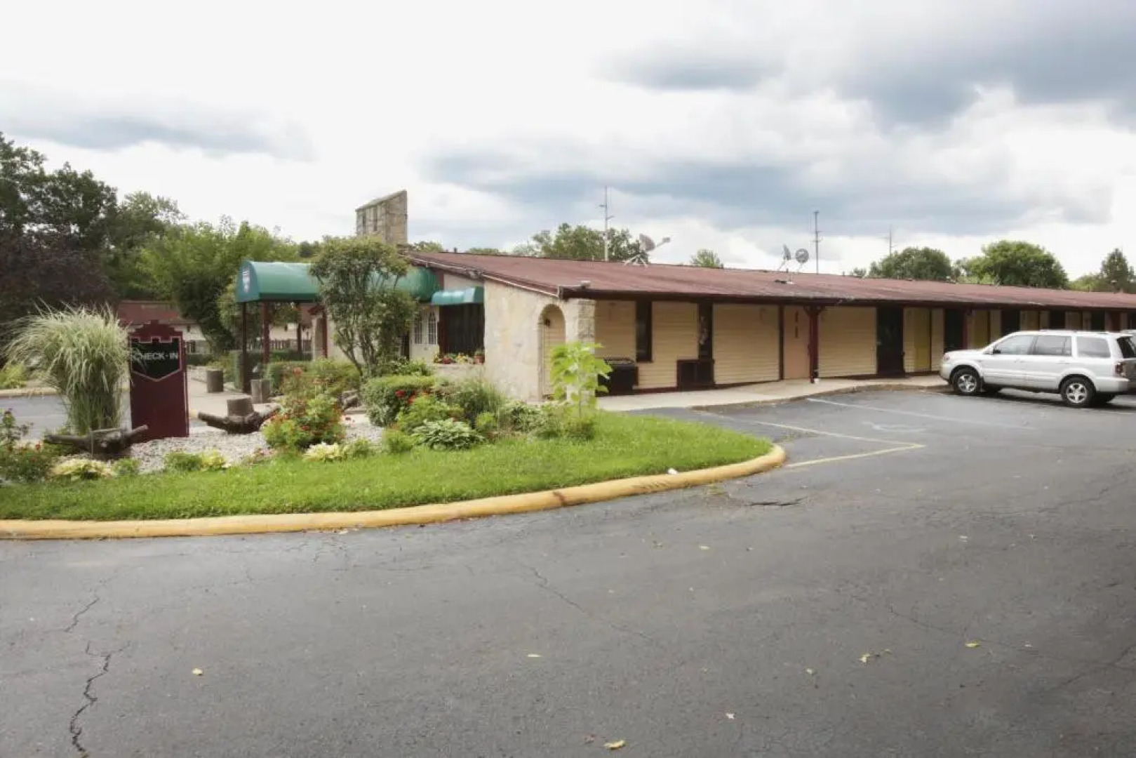 Knights Inn Battle Creek