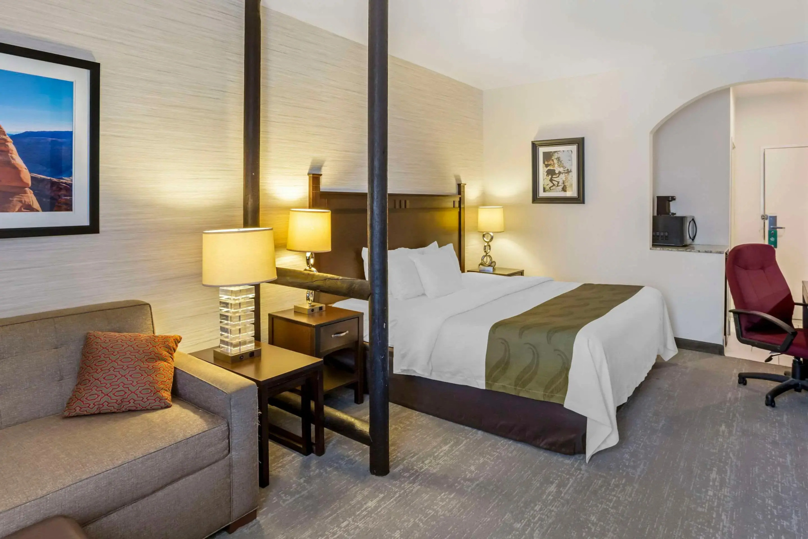 Quality Suites Moab near Arches National Park