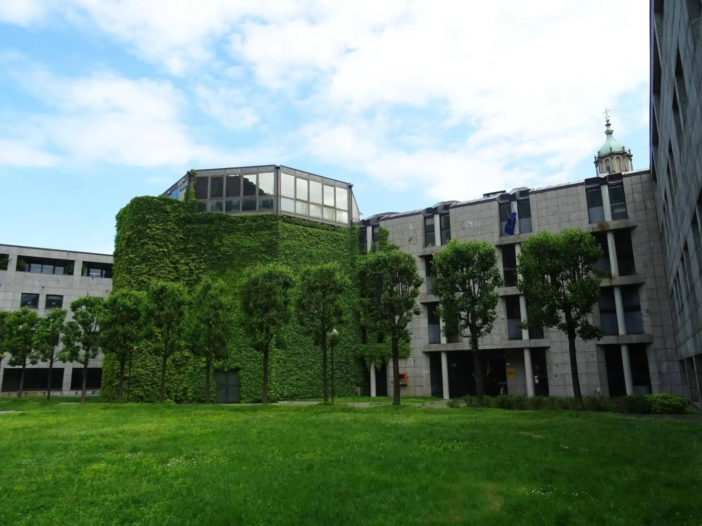 Victoria Hotels Royal Garden