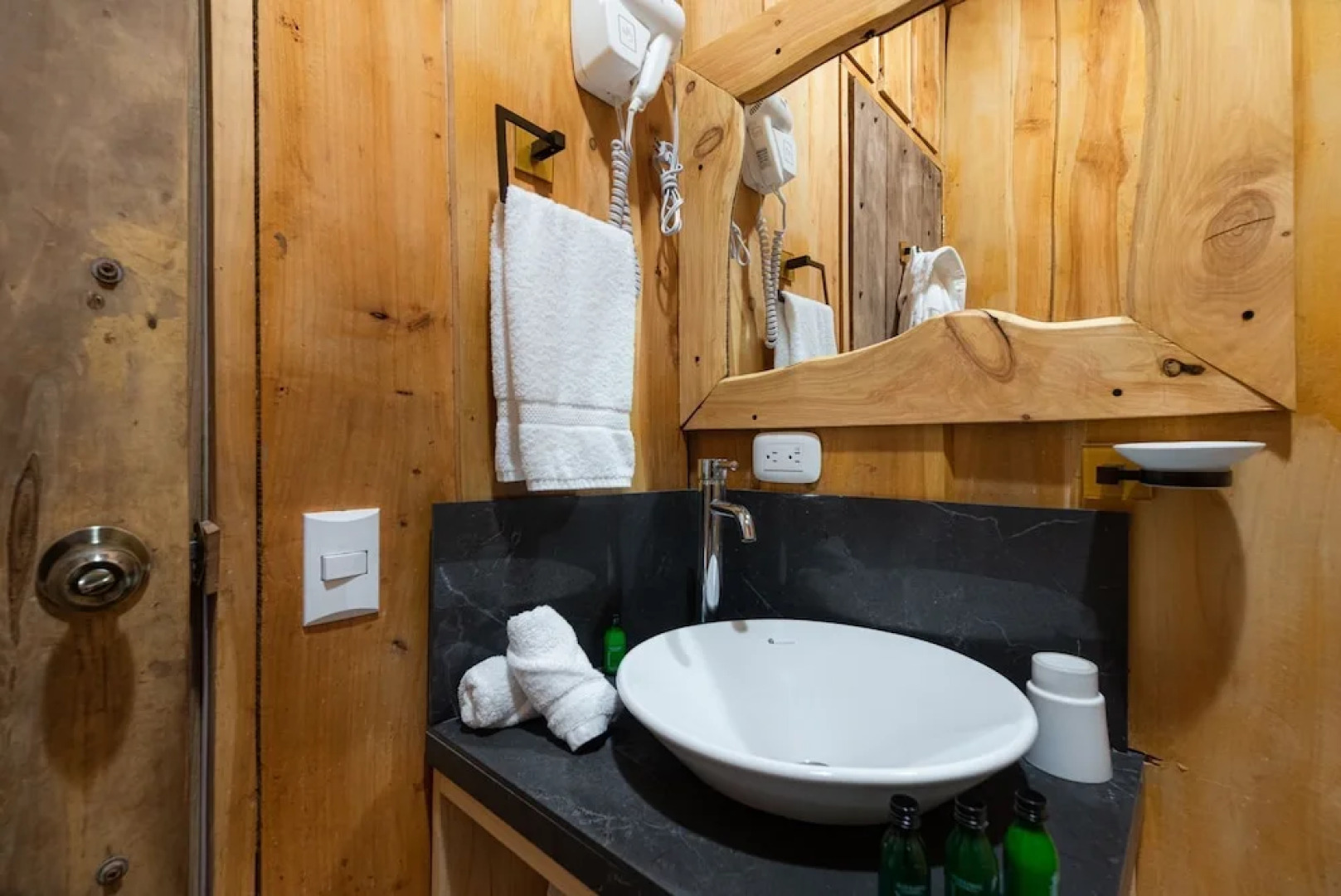 Hotel & Spa El Escondite de la Montaña