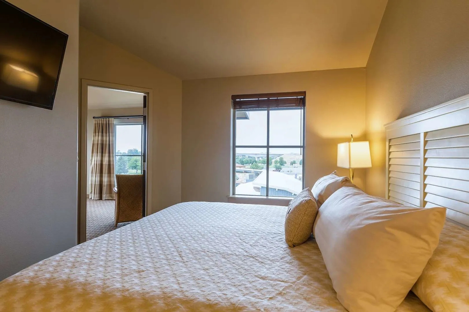 The Lodge at Columbia Point