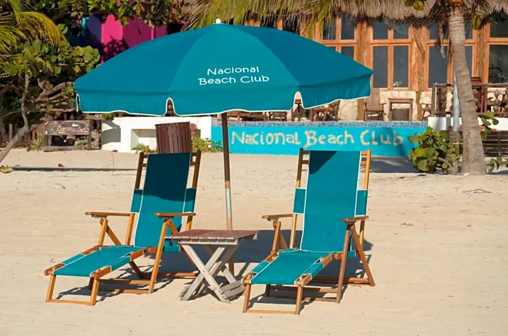Nacional Beach Club & Bungalows