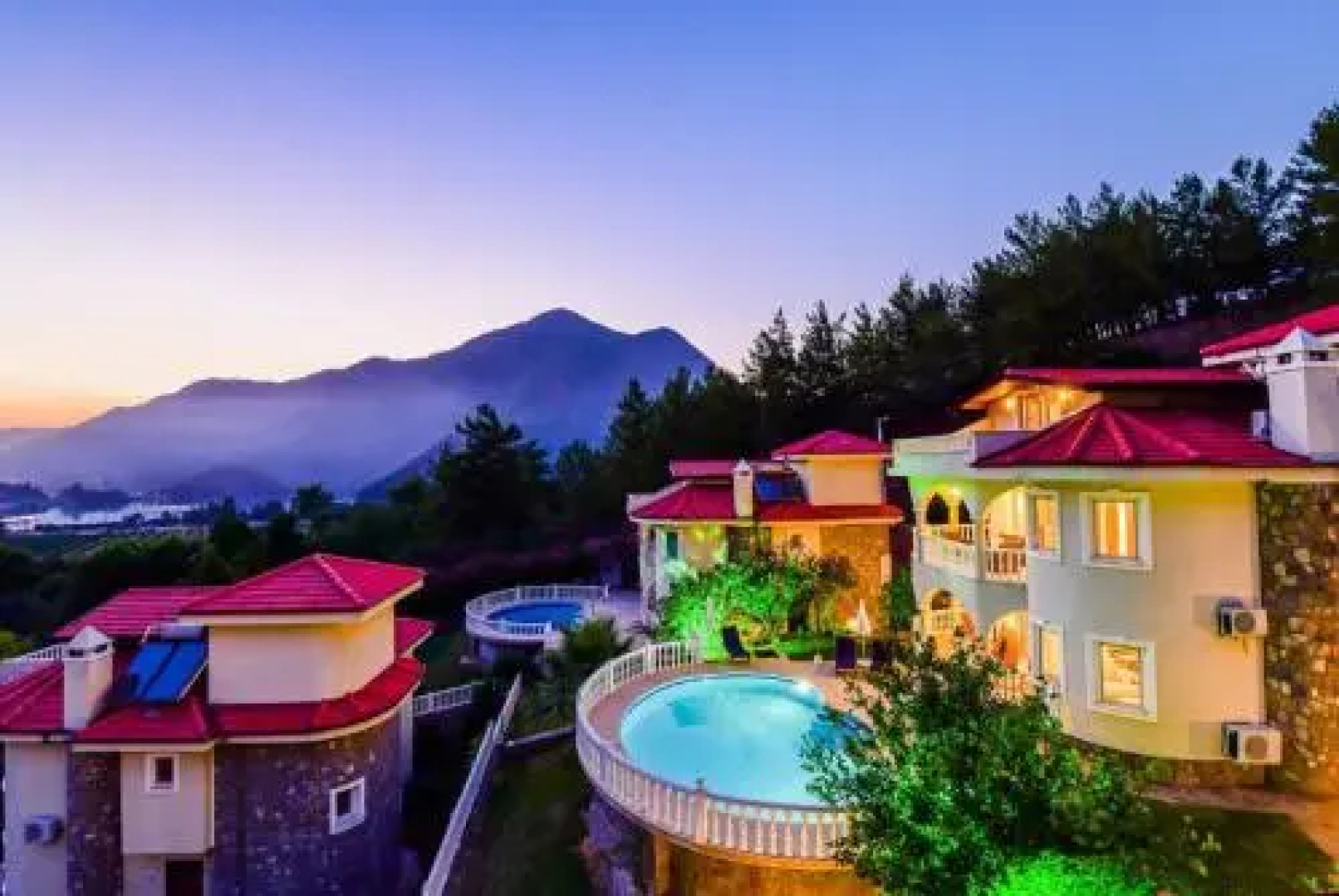 Lakestone Villa