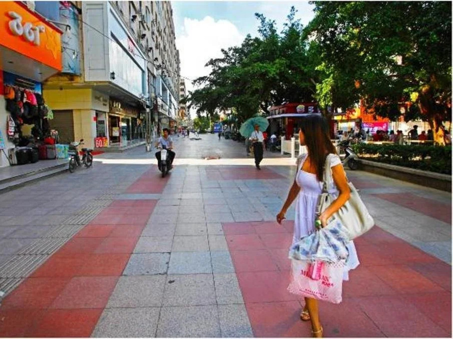 Hanting Zhanjiang Pedestrian Street