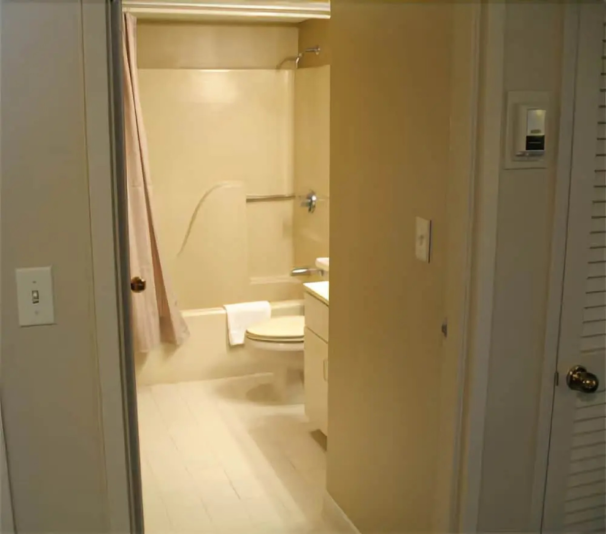 Atlantic Palace Suites