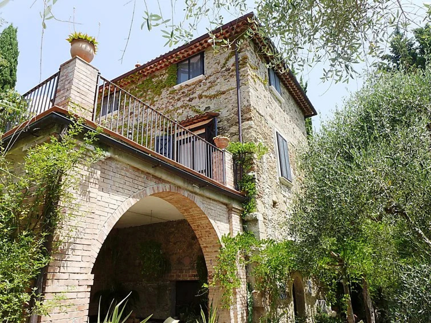 Locazione Turistica Falcesca